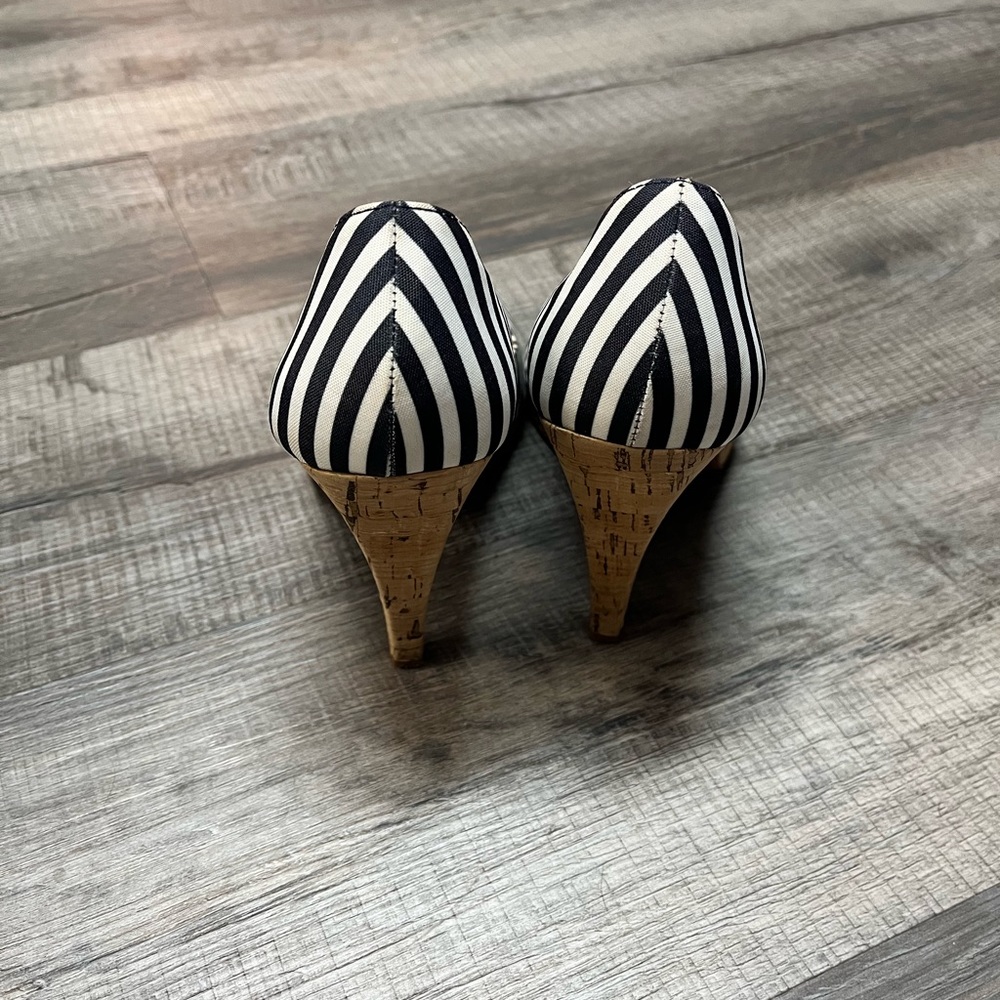 Michael Kors Dubois Women's Shoes Size 9.5 Leather Black and white Stripe Cork - Picture 3 of 4